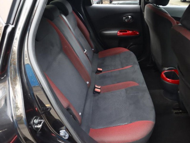 Nissan Juke  1.6 DIG-T 