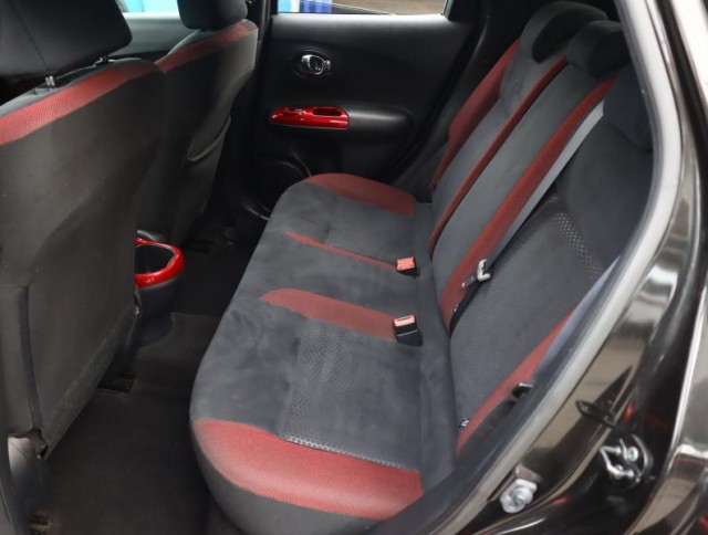 Nissan Juke  1.6 DIG-T 