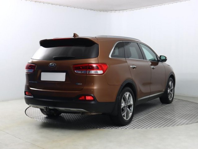 Kia Sorento  2.2 CRDi 