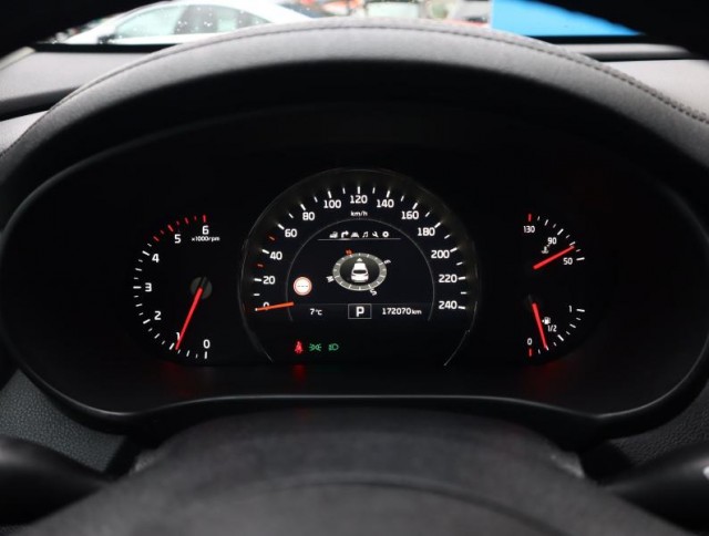 Kia Sorento  2.2 CRDi 