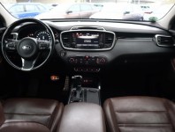 Kia Sorento  2.2 CRDi 