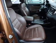 Kia Sorento  2.2 CRDi 