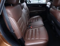 Kia Sorento  2.2 CRDi 