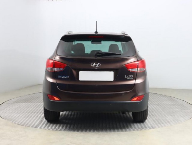 Hyundai ix35  2.0 CRDi 