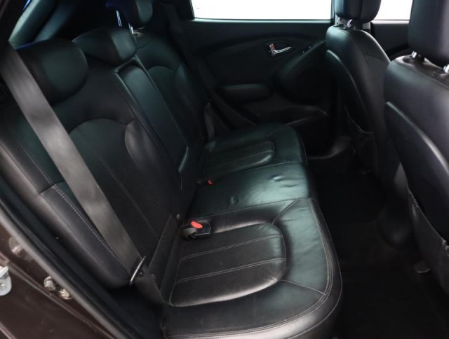Hyundai ix35  2.0 CRDi 