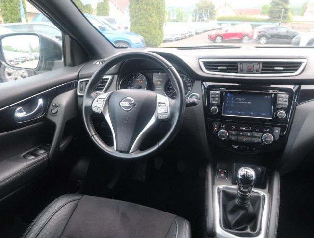 Nissan Qashqai  1.2 DIG-T N-Connecta