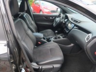 Nissan Qashqai  1.2 DIG-T N-Connecta