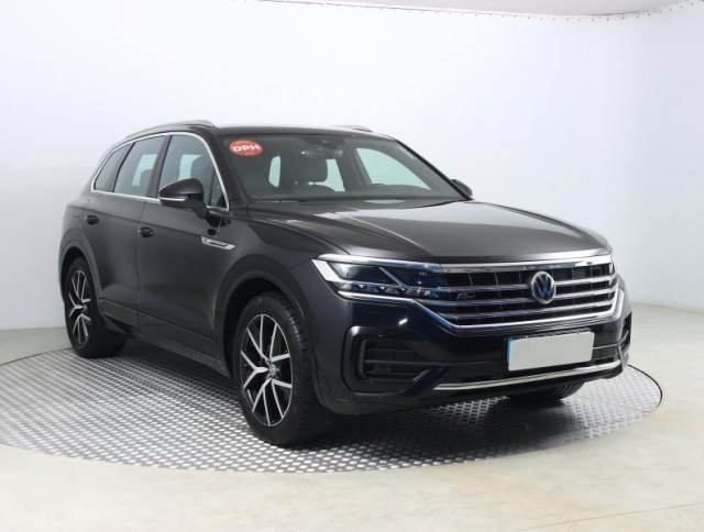 Volkswagen Touareg  3.0 TDI R-Line