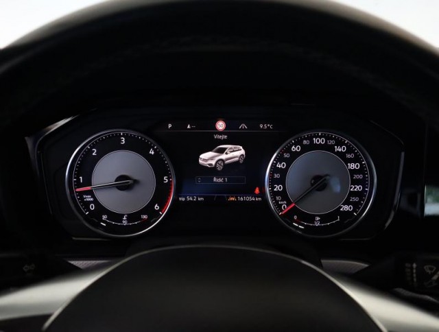 Volkswagen Touareg  3.0 TDI R-Line