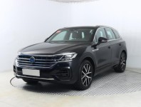 Volkswagen Touareg  3.0 TDI R-Line