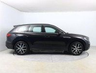 Volkswagen Touareg  3.0 TDI R-Line