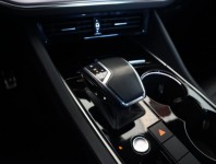 Volkswagen Touareg  3.0 TDI R-Line