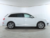 Audi Q7  3.0 TDI 