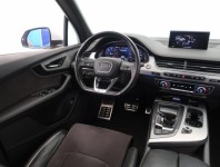 Audi Q7  3.0 TDI 