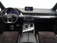 Audi Q7  3.0 TDI 