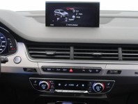 Audi Q7  3.0 TDI 