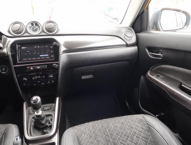 Suzuki Vitara  1.4 BoosterJet Elegance