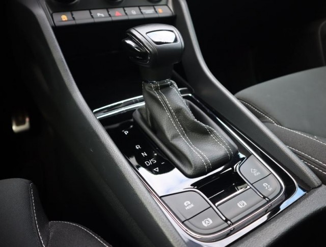 Škoda Karoq  2.0 TDI Sportline