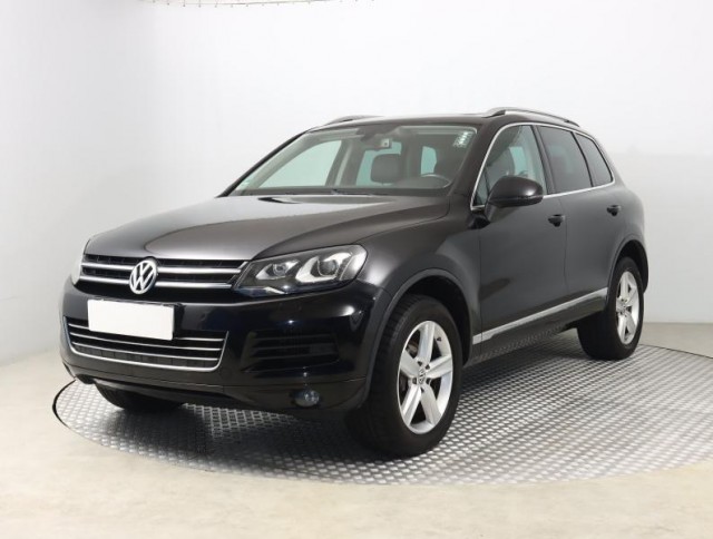 Volkswagen Touareg  3.0 TDI Business