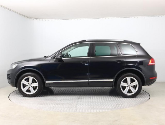 Volkswagen Touareg  3.0 TDI Business