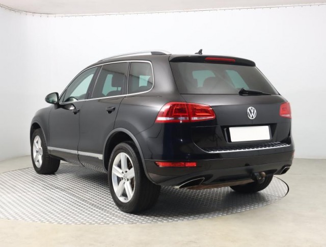 Volkswagen Touareg  3.0 TDI Business