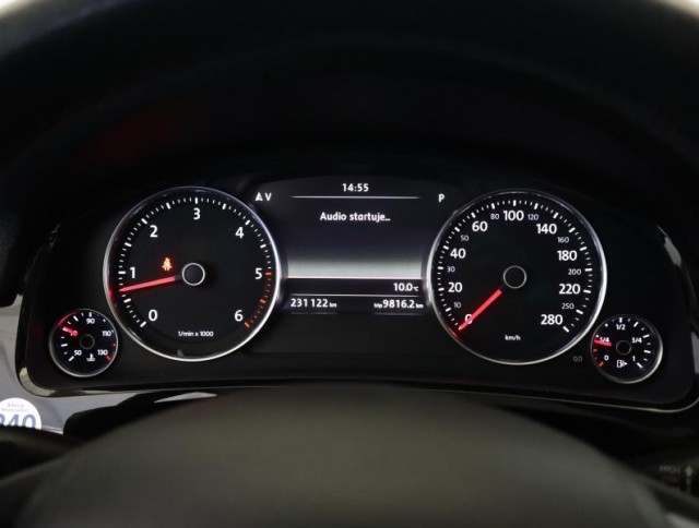 Volkswagen Touareg  3.0 TDI Business