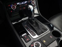 Volkswagen Touareg  3.0 TDI Business