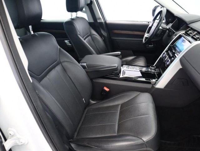 Land Rover Discovery  SDV6 HSE