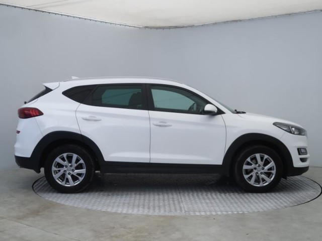Hyundai Tucson  1.6 T-GDI Trikolor