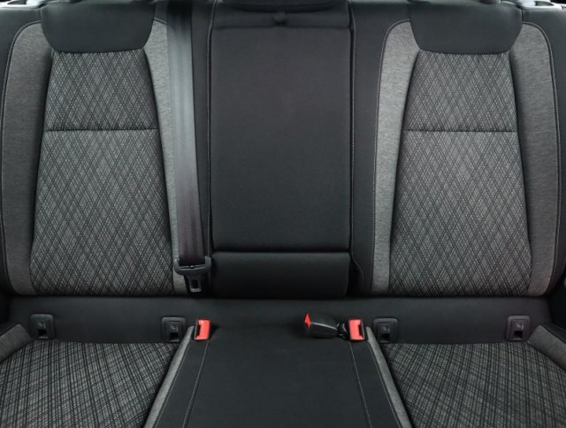 Škoda Karoq  1.5 TSI Style