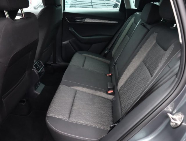Škoda Karoq  1.5 TSI Style