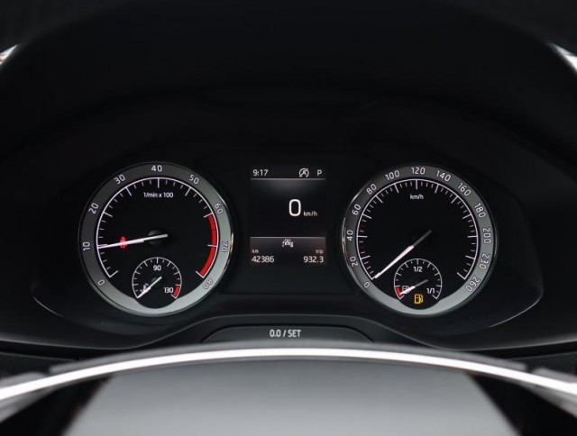 Škoda Karoq  1.5 TSI Style