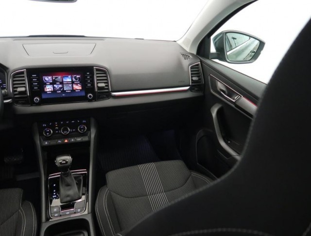 Škoda Karoq  1.5 TSI Style Plus