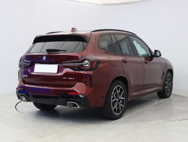 BMW X3  xDrive30e 