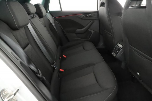 Škoda Kamiq  1.0 TSI Drive