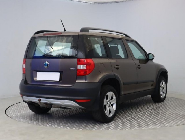 Škoda Yeti  1.2 TSI Ambition