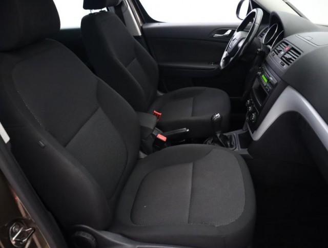 Škoda Yeti  1.2 TSI Ambition