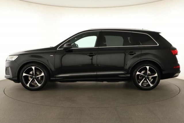 Audi Q7  50 TDI S-Line