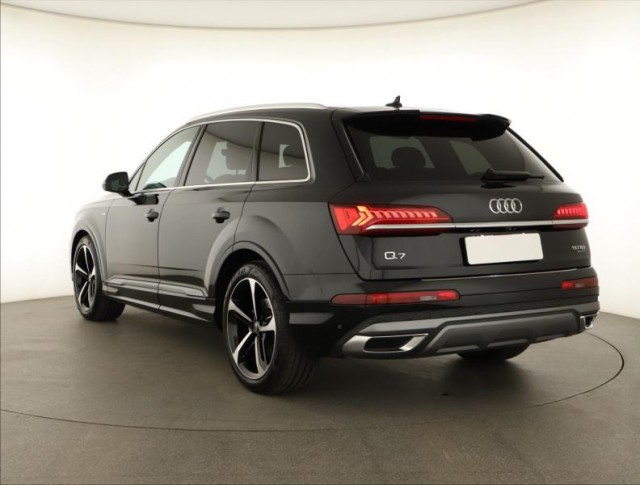 Audi Q7  50 TDI S-Line