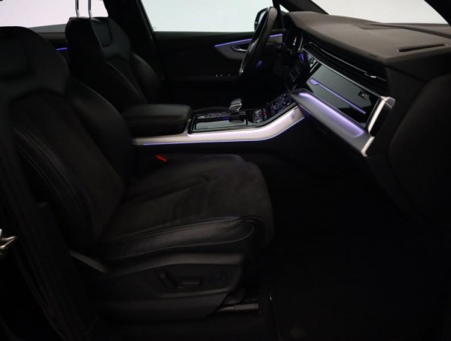 Audi Q7  50 TDI S-Line