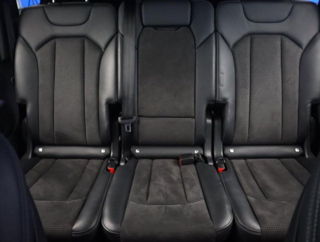 Audi Q7  50 TDI S-Line