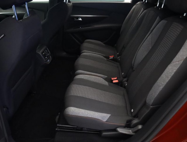 Peugeot 5008  1.5 BlueHDi Active Pack