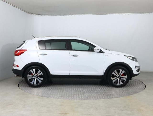 Kia Sportage  2.0 CRDi 