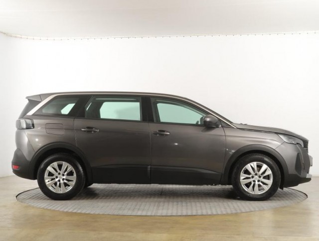 Peugeot 5008  1.5 BlueHDi Active