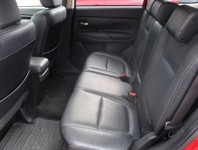 Mitsubishi Outlander  2.2 DI-D 