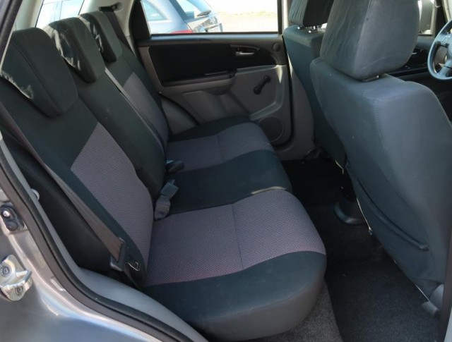 Suzuki SX4  1.6 DDiS GL