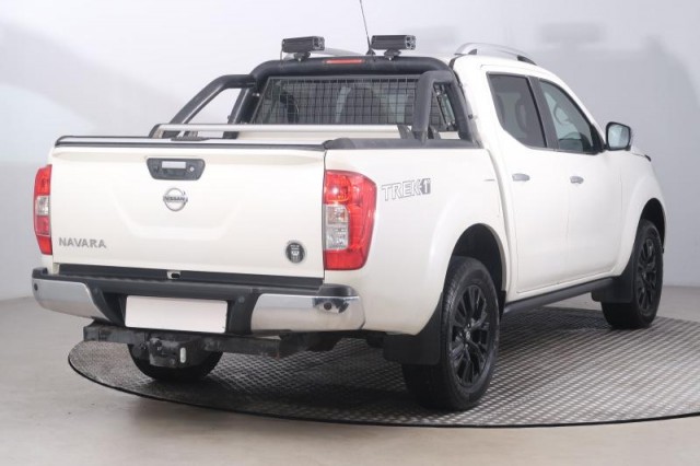 Nissan Navara  2.3 dCi Trek -1°
