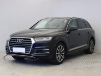 Audi Q7  3.0 TDI 