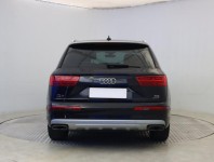 Audi Q7  3.0 TDI 