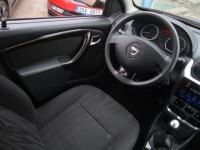 Dacia Duster  1.6 16V 